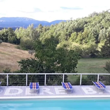 Ala Di Maniero In Valdrago In Toscana, Nel Mugello Sulle Colline Di Firenze Autodromo Mugello Circuit *